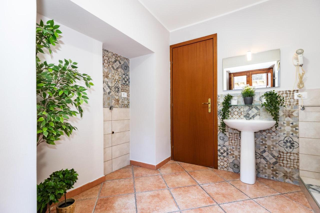 Stesicoro Exclusive Rooms Catania Bagian luar foto