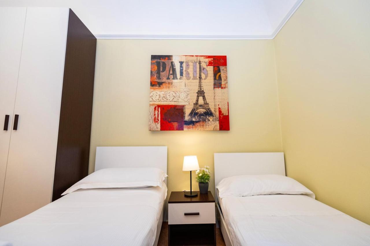 Stesicoro Exclusive Rooms Catania Bagian luar foto